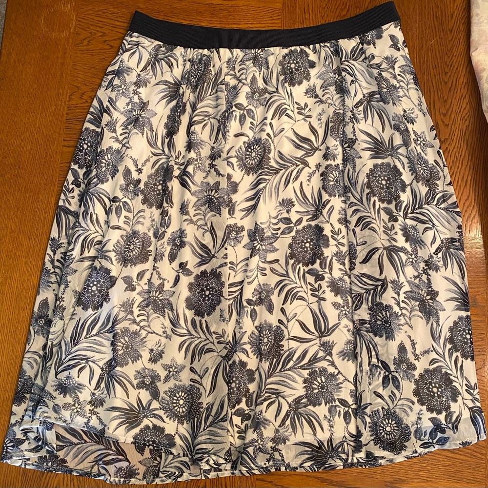 Westport A-Line Skirt - Navy and White Floral